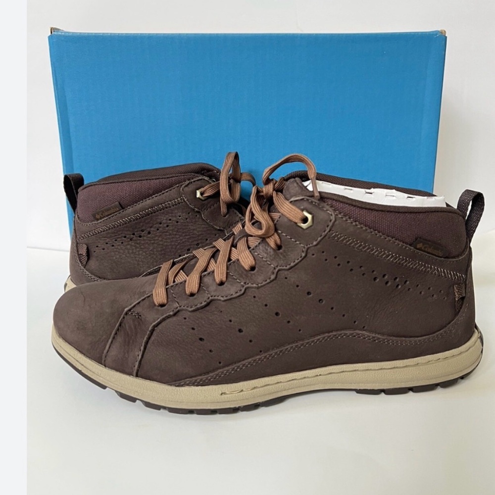 Columbia Men's Brown Sneakers size 9.5